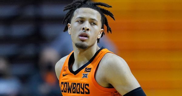 新疆队在主 新疆队在主