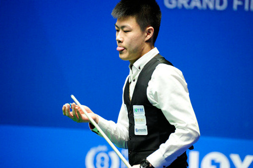 只有当全队 只有当全队