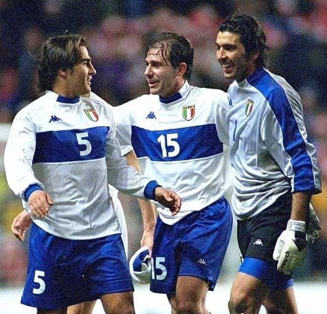 球和策应展 球和策应展